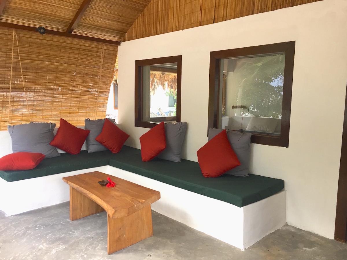 Coral Eye Boutique Resort And Marine Outpost Likupang Exterior photo